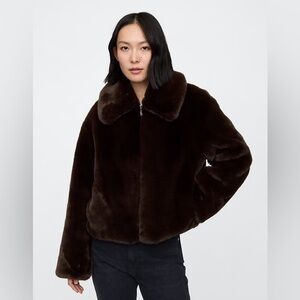 NWT! GAP Terra Brown 100% Recycled Relaxed Faux-Fur Jacket - Size XL